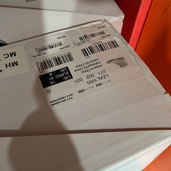 BNIB Aldo Nude/Fuzzy Ankle Booties - size 10 - Picture 5 of 5